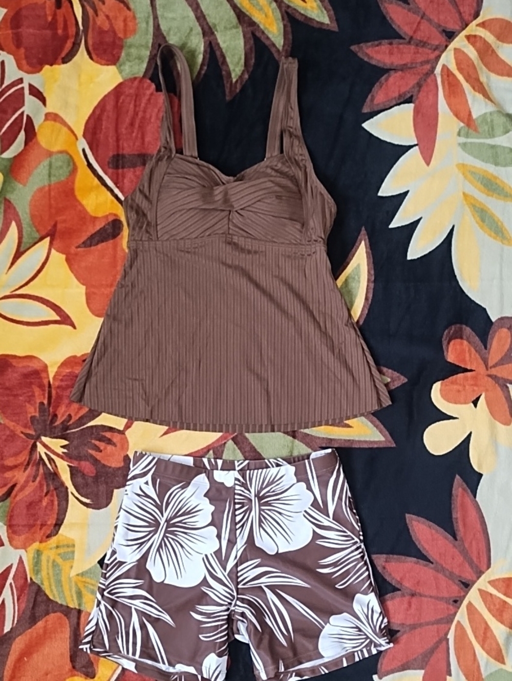 Tankini Top & Tropical Swim Shorts Set Brown White Womens XS